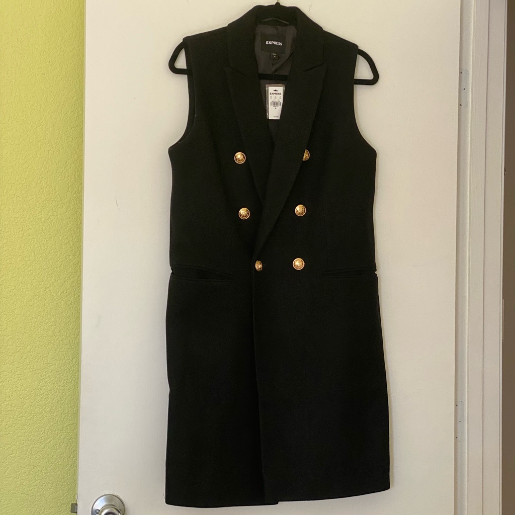 Express Sleeveless Coat